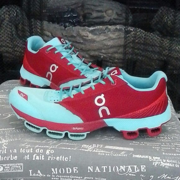 cloudster Shoes - On Cloudster Running Shoes